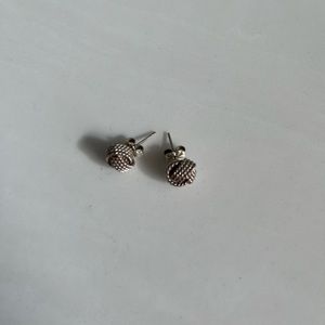Tiffany’s knot earrings